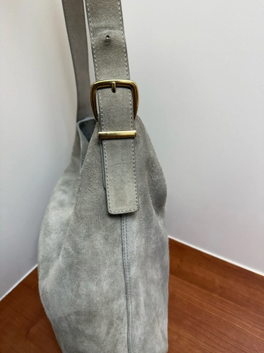 Margot New York Kaye LARGE Bucket Suede Leather Tote Bag :Gray Tan EUC